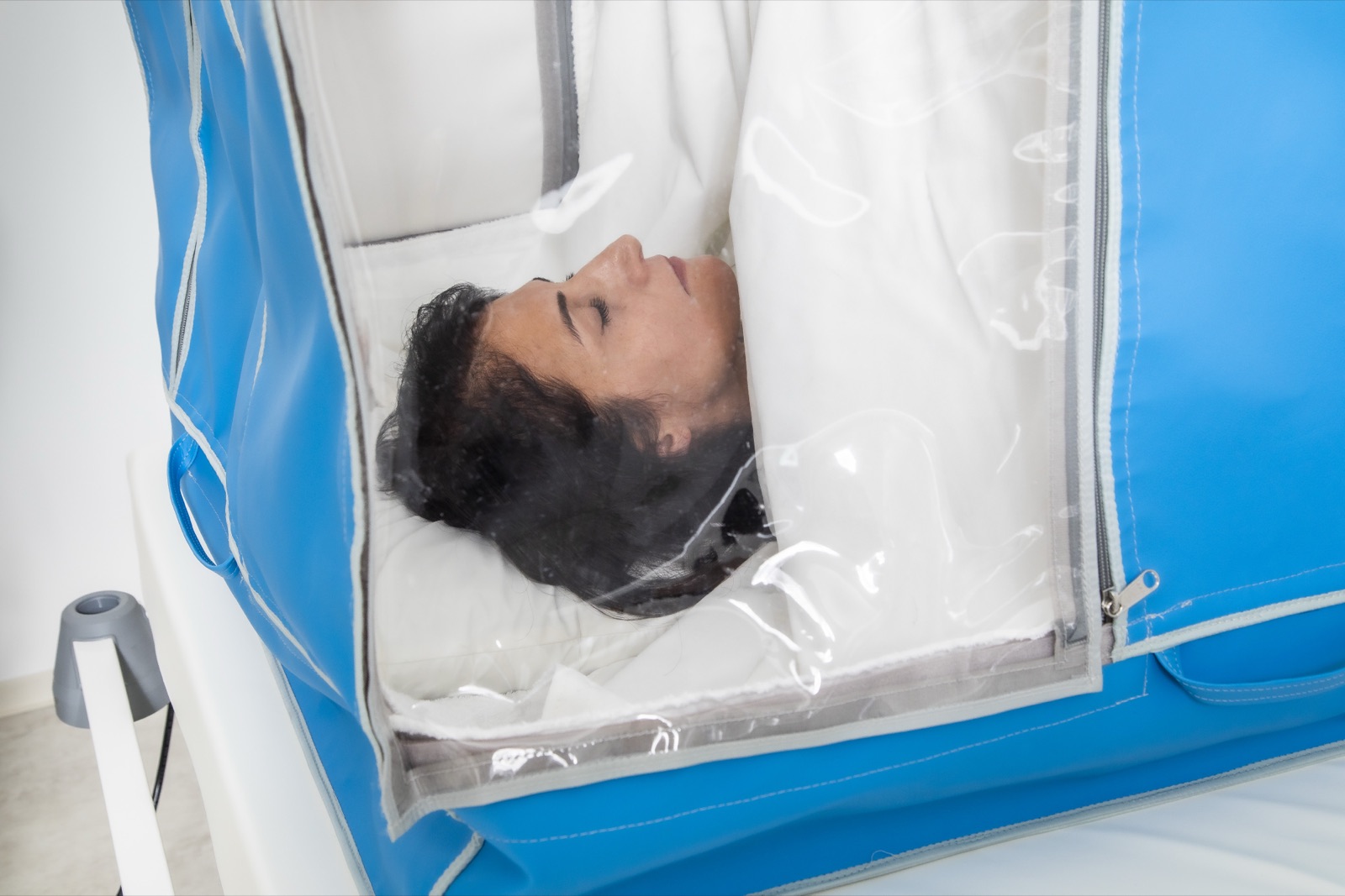 The Heckel HT-3000 whole-body hyperthermia system